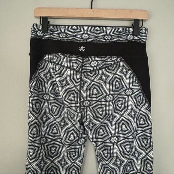 Athleta Leggings Pants Medium - Picture 6 of 7